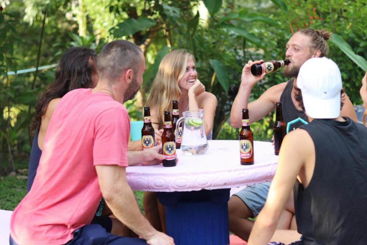 Planet B Hostel - Adults Only Manuel Antonio Exterior photo